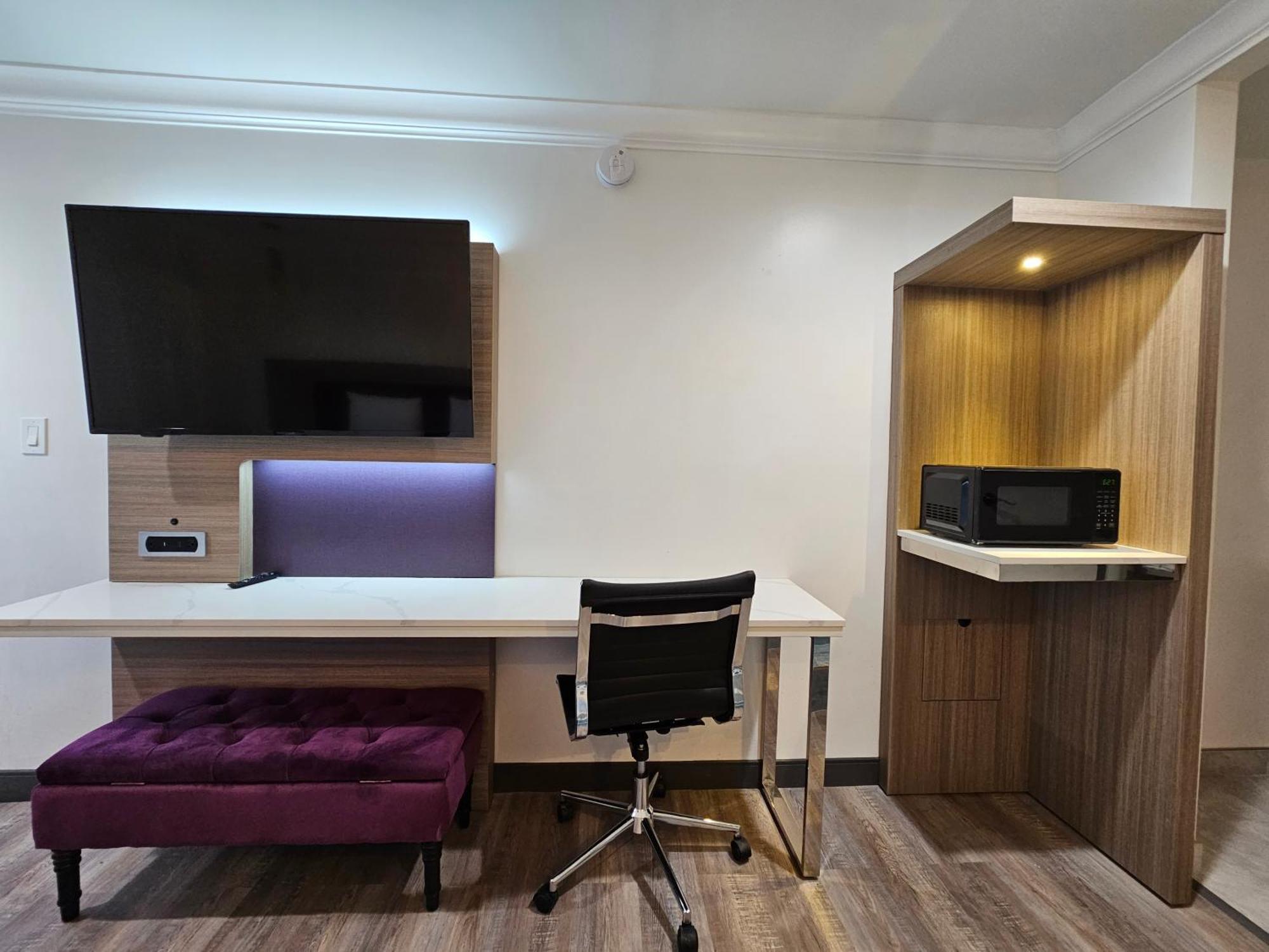 Travelodge Inn & Suites By Wyndham Fullerton Dış mekan fotoğraf